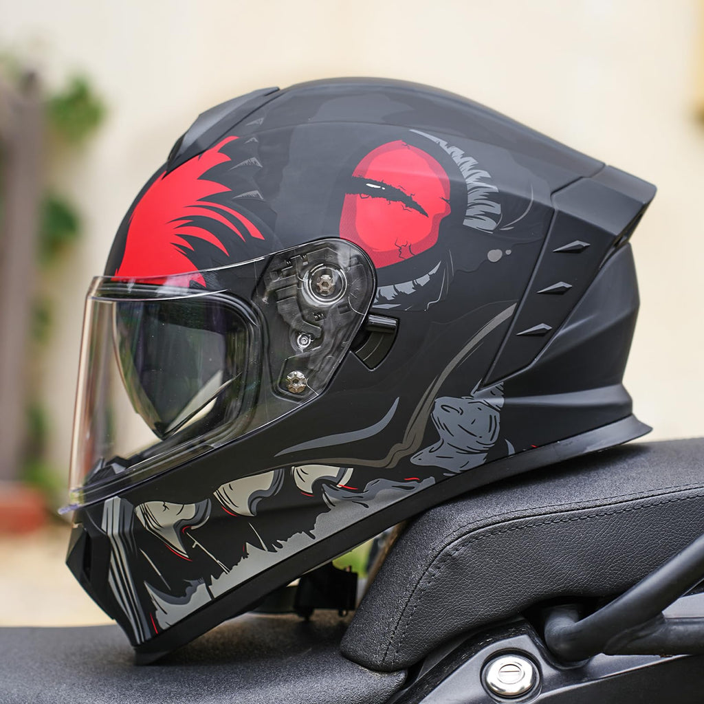 Full Face Dual Visor Motorcycle Helmet Q5183