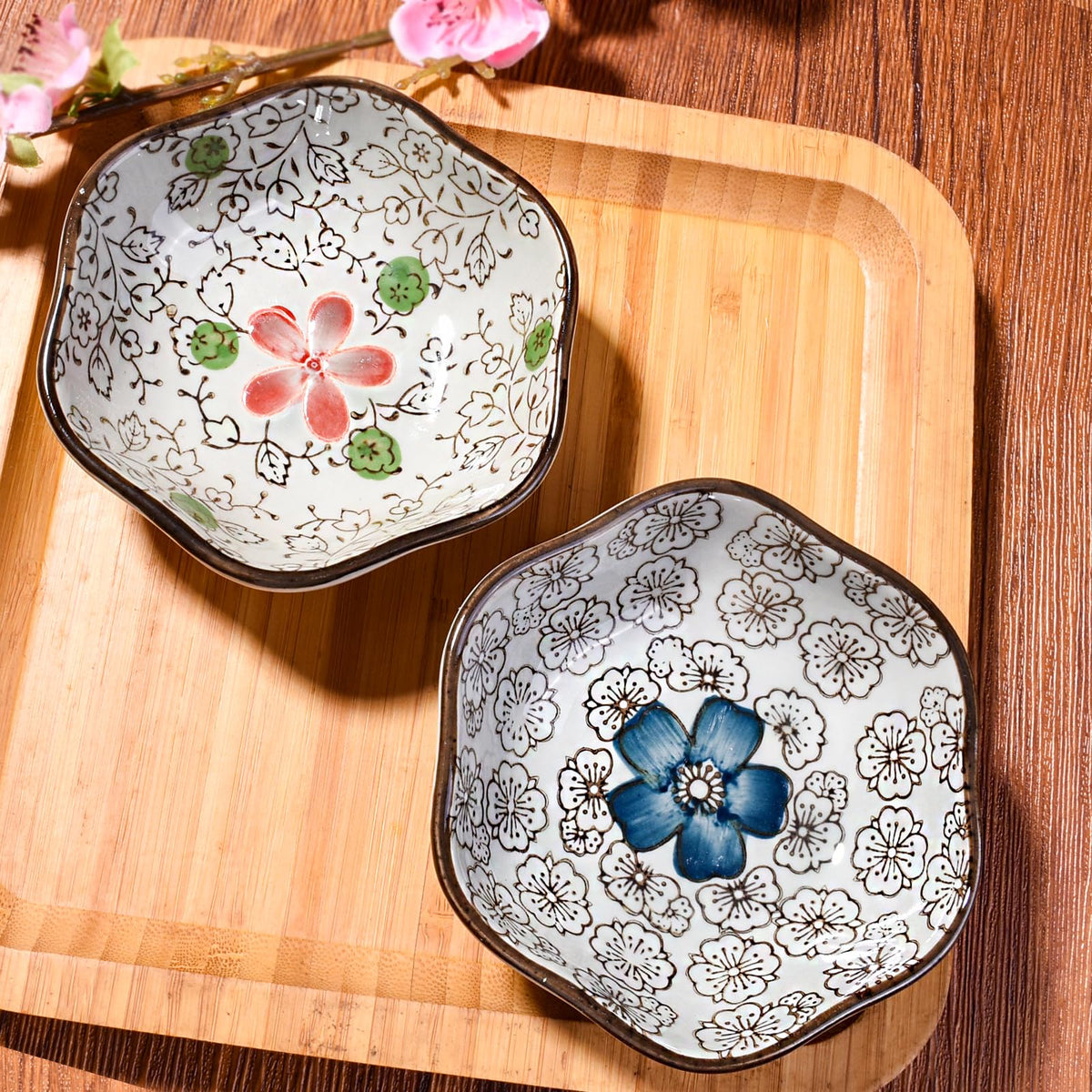 Hand-Painted Floral Ceramic Pinch Bowl Set, 12-Piece Mini Condiment Dishes J403482